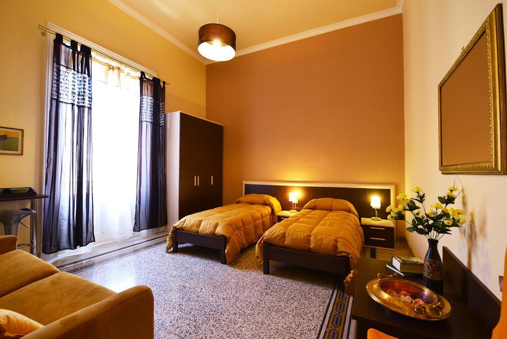 Bed and Breakfast *1*7*4* Via Roma Palermo Zimmer foto